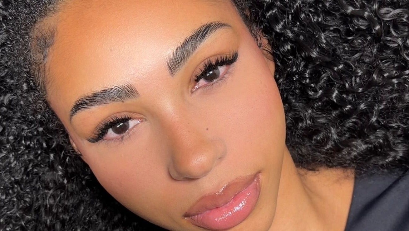 Close-up of flawless makeup and perfect brows at Bynndll, Ajax, Ontario, CA.