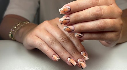 Oksana’s Nails at Sage Hair Studio slika 2