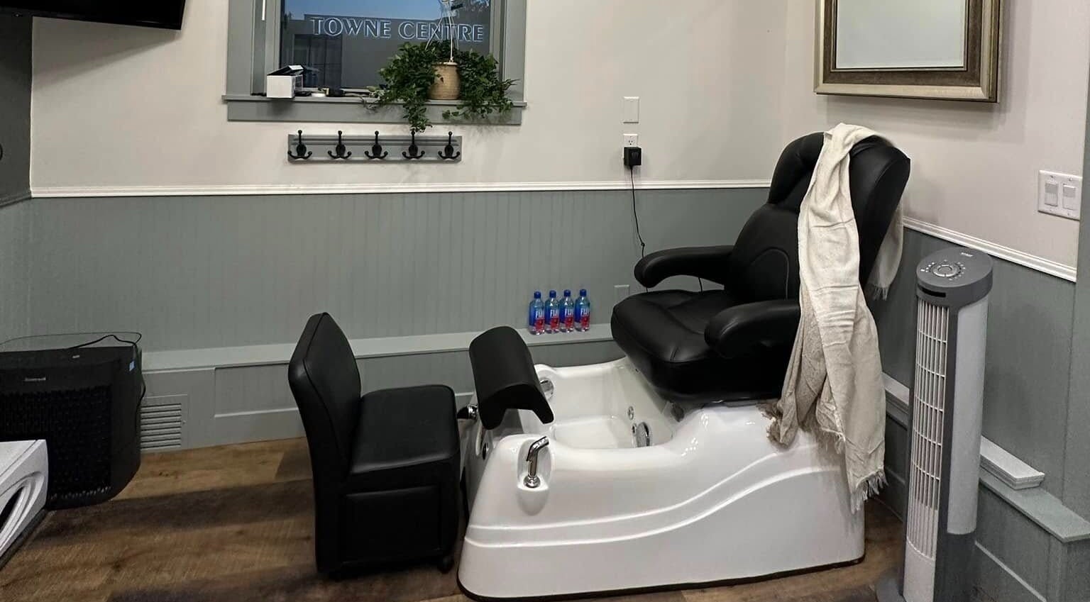 Luxurious pedicure chair at Nail Perfection in Armstrong, British Columbia, CA, offering comfort and relaxation.