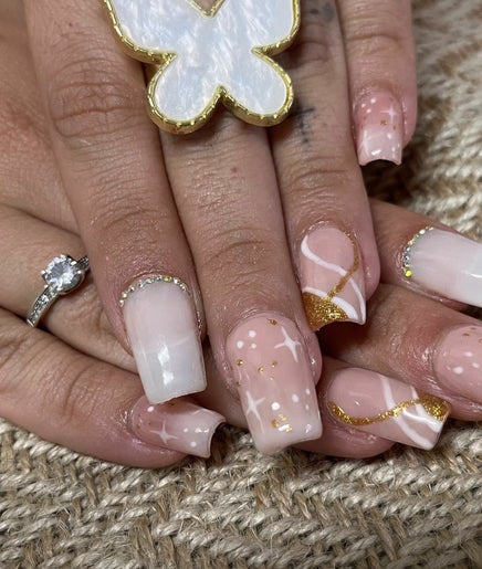 Ayla Nails imaginea 2