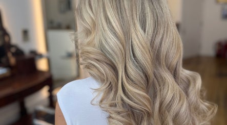 Kate Lloyd Hairdressing image 2