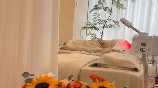 Lashqueencoco POINT COOK