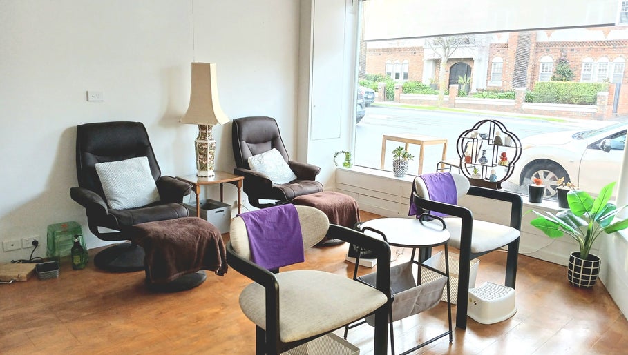 Relaxing chairs in Central Park Chinese Massage and Nails, Melbourne, Victoria, AU.