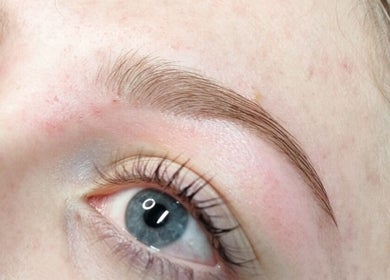 Perfectly shaped eyebrow at Sunset Tanning & Aesthetics, Mosgiel, Otago, NZ. Experience expert brow styling.