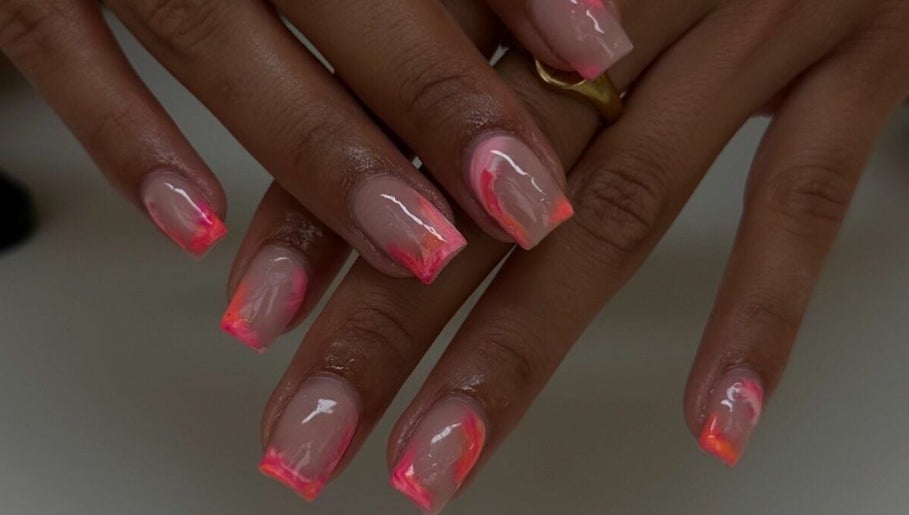 Victoriaellienails kép 1