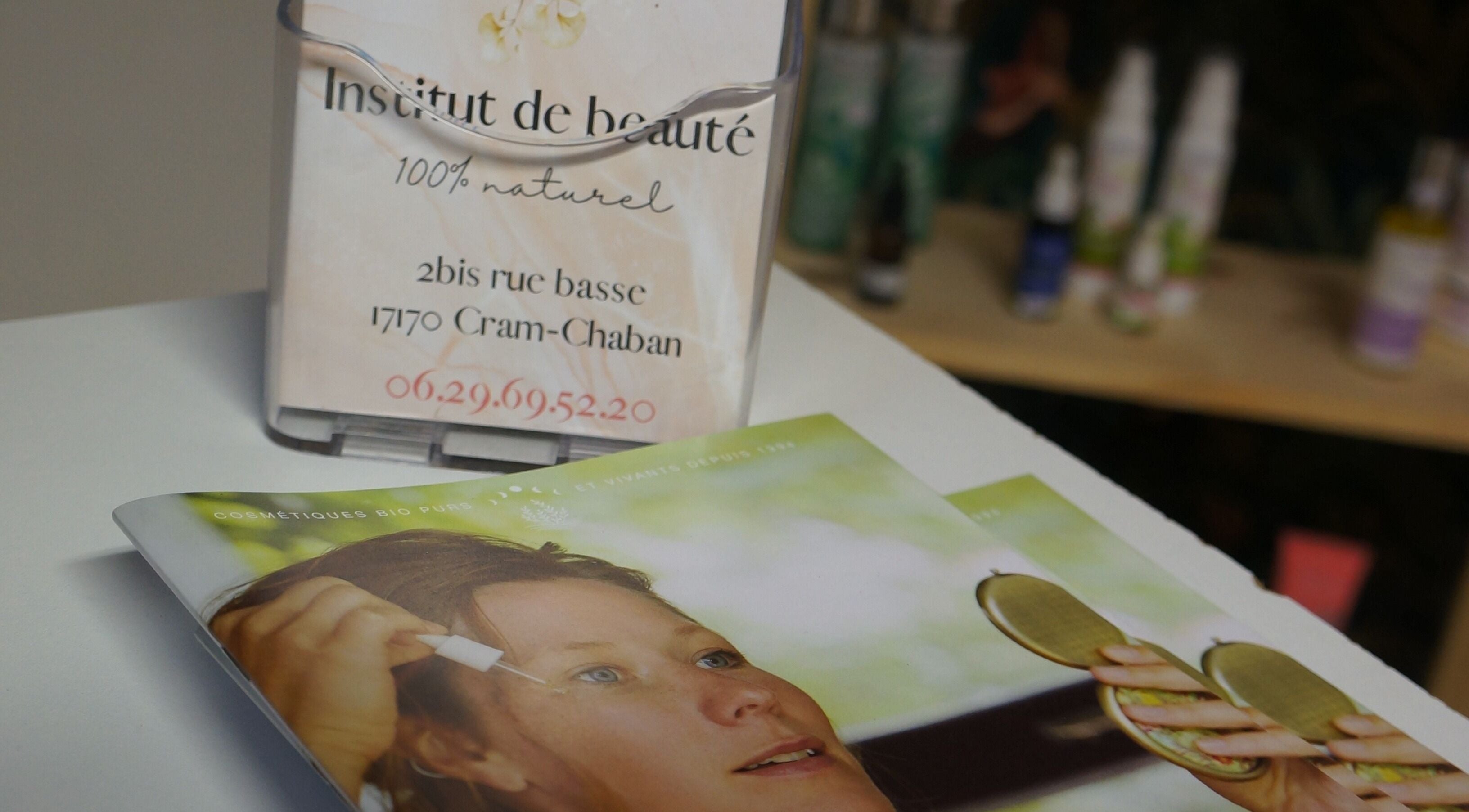 Brochures bien-être à Echappée Belle & Naturelle, Cram-Chaban, Nouvelle-Aquitaine.