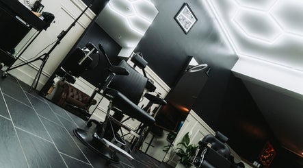 VTB Essence Barberstudio
