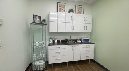 Bleximed Beauty Clinic image 2