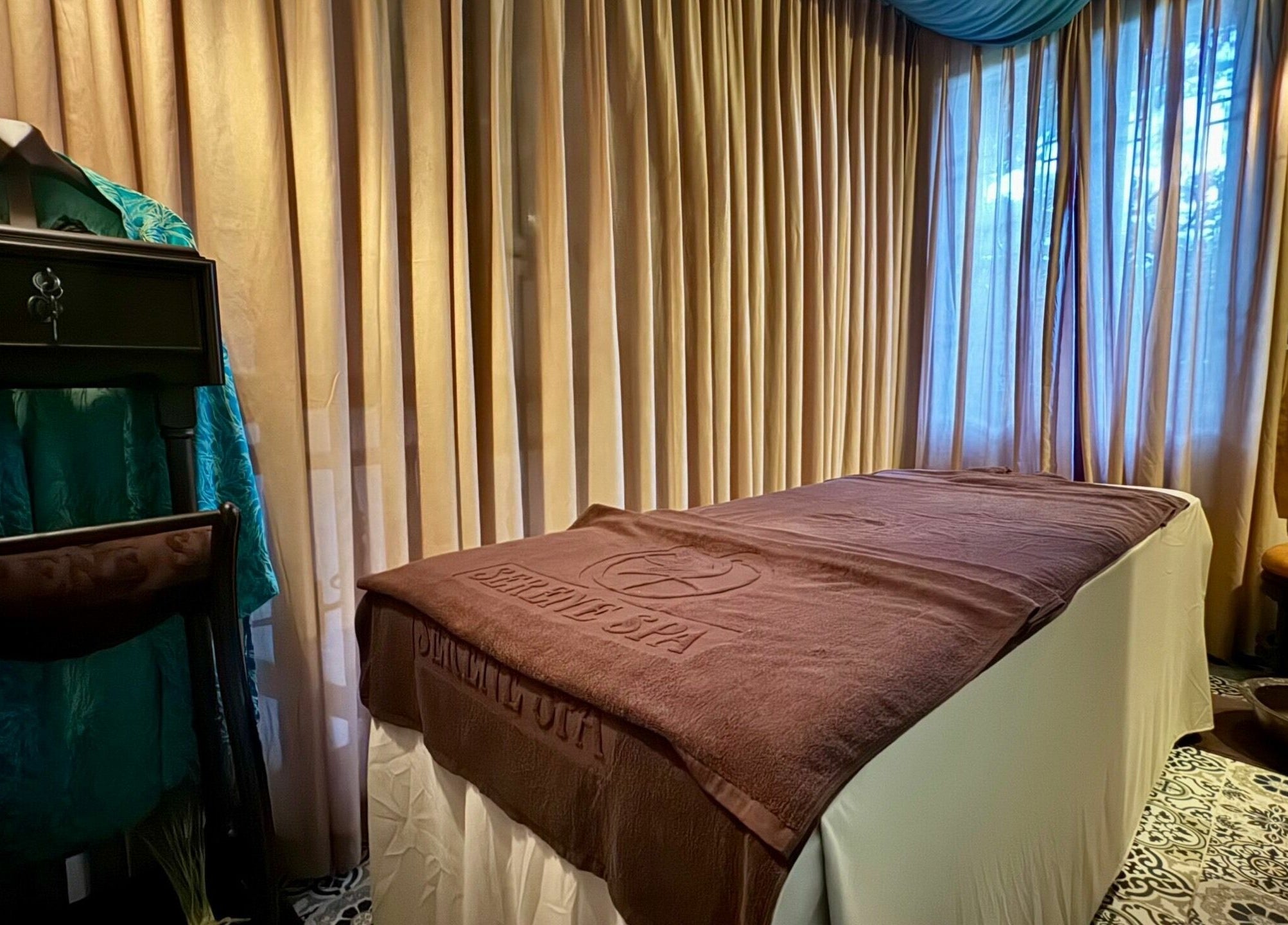 Salle de massage relaxante à Serene Spa Hoi An, Thành Phố Hội An, Quảng Nam, VN.