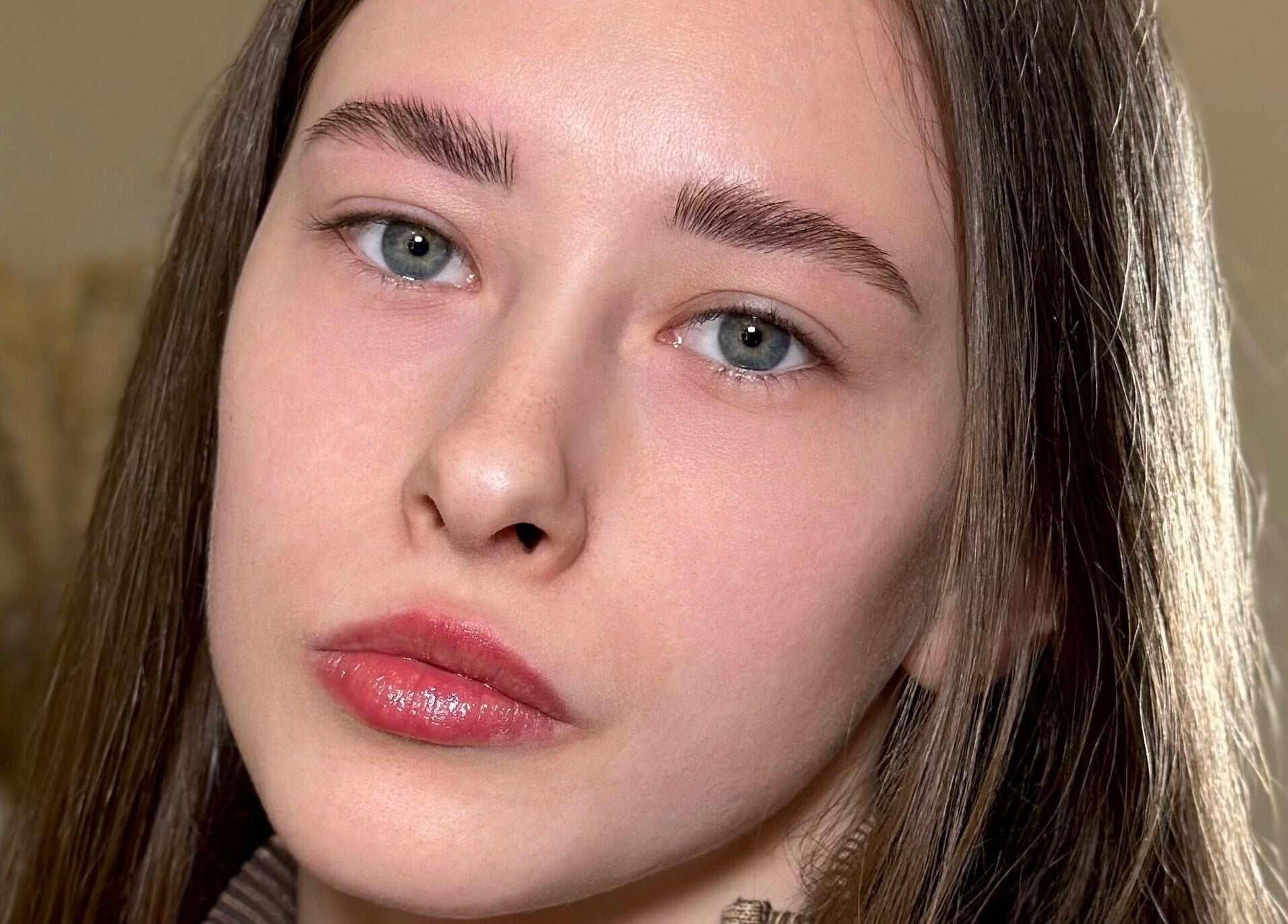 Perfekte Augenbrauenbehandlung bei Katia Brows, Berlin, Berlin, DE. Natürlicher Look betont.