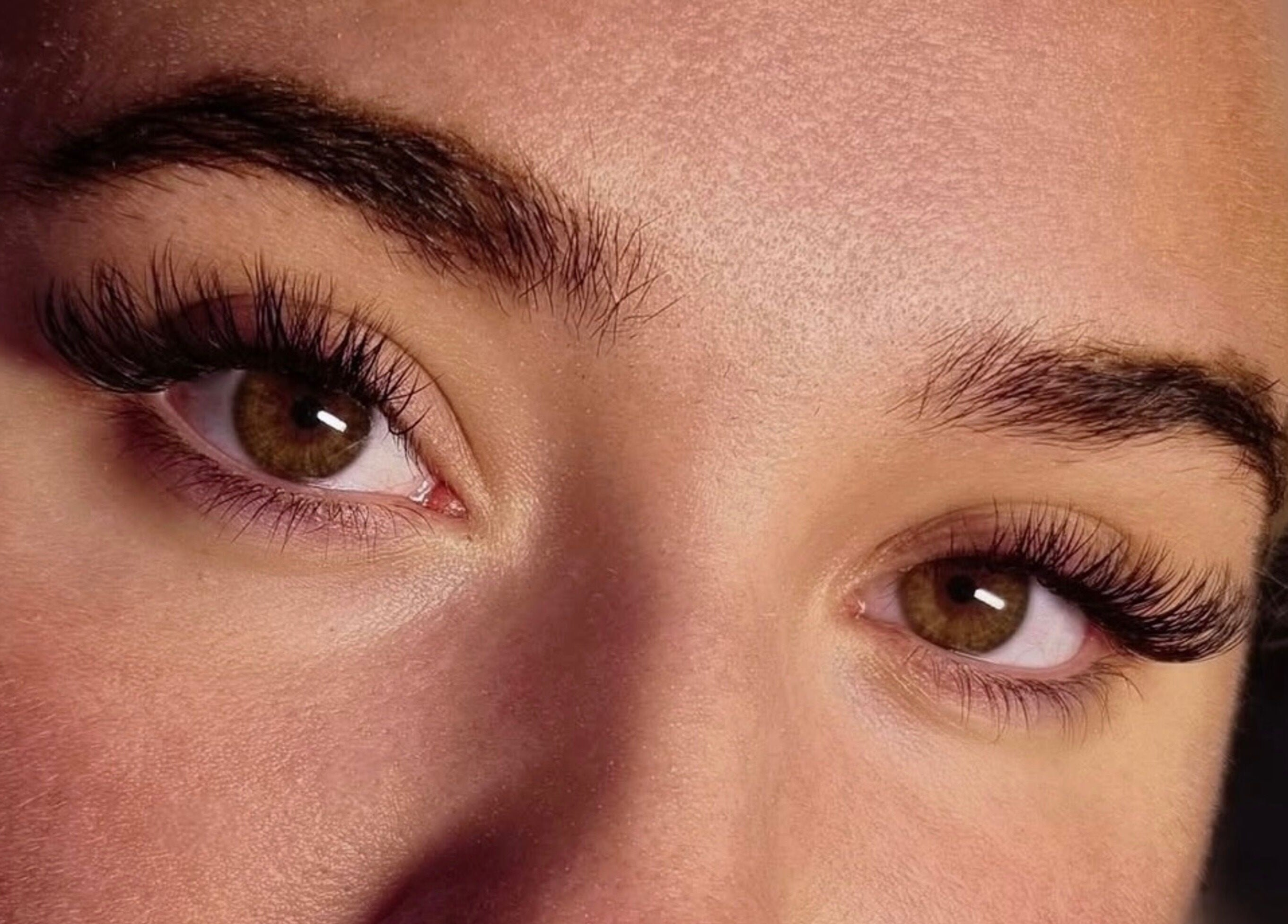 Close-up of eyelash extensions at The Vines Of Beauty, Leeds, England, GB.