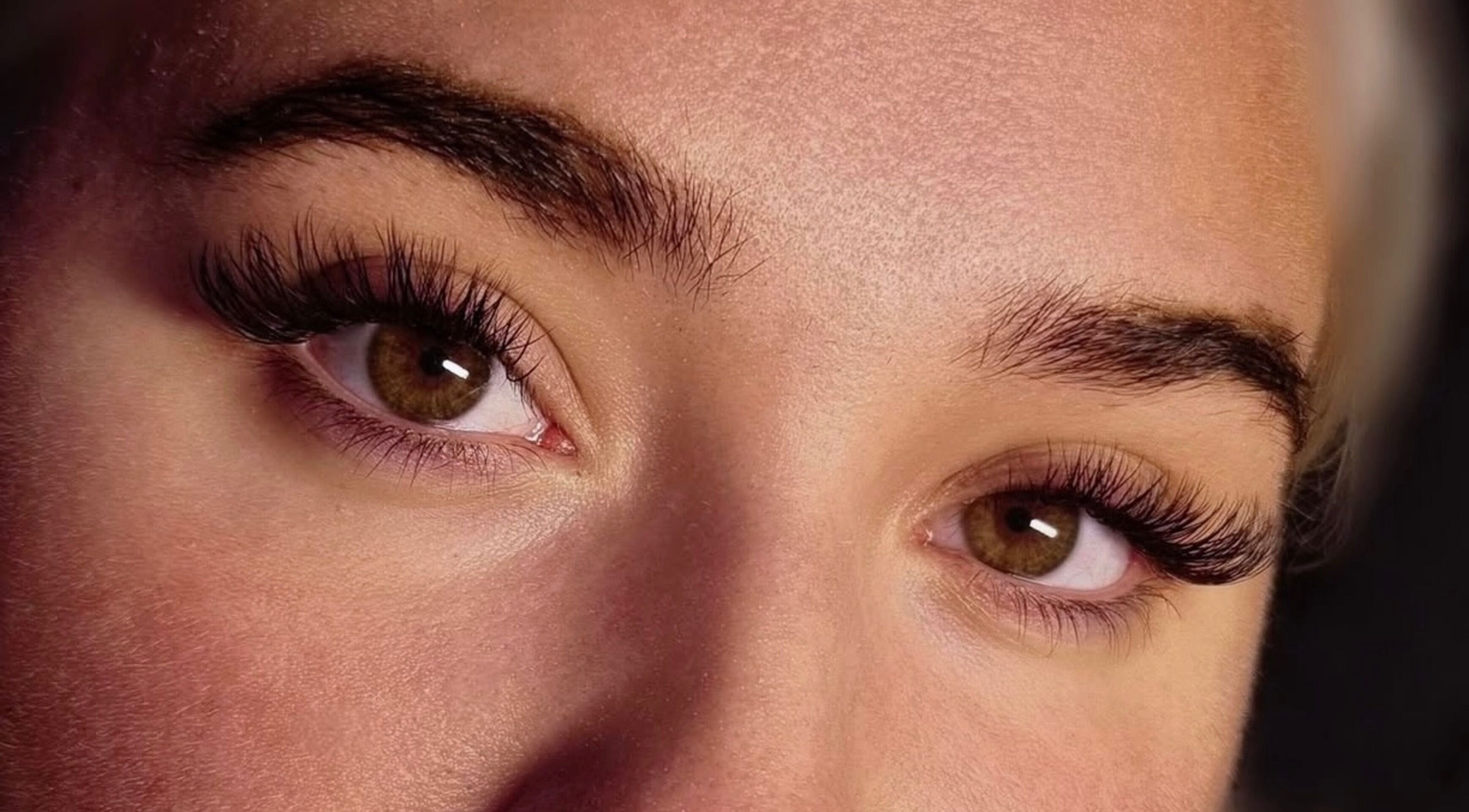 Close-up of eyelash extensions at The Vines Of Beauty, Leeds, England, GB.