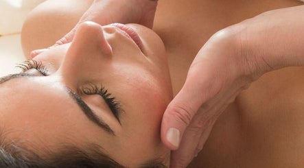 Relaxing facial massage at Le Body Space, Cochrane, Alberta, CA, enhancing inner peace and skin vitality.