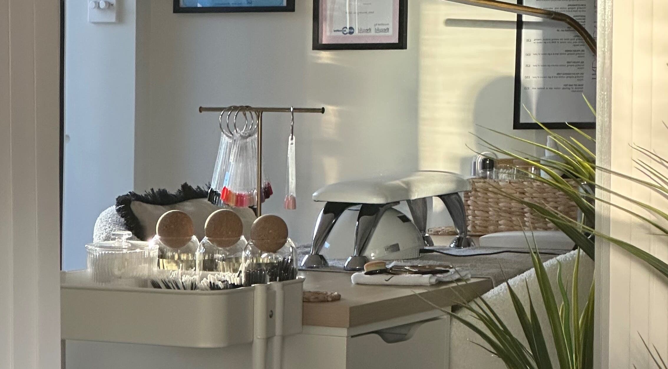 Elegant nail station at Nails by Ezme in Ashford, England, GB, ready for service.