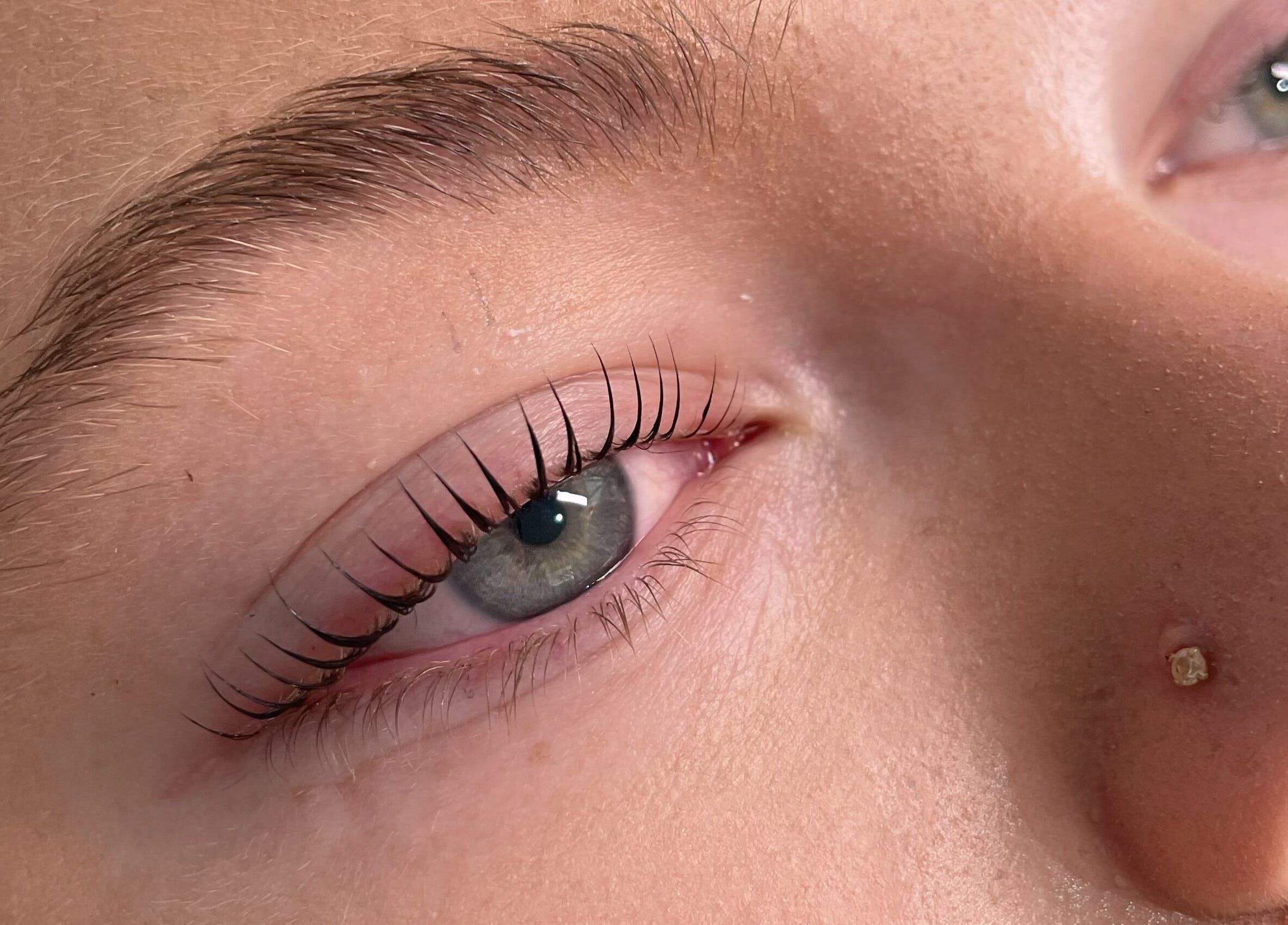 Close-up of elegant eyelashes from Get It Lash in Auckland, Auckland, NZ, showcasing expert lash enhancement.