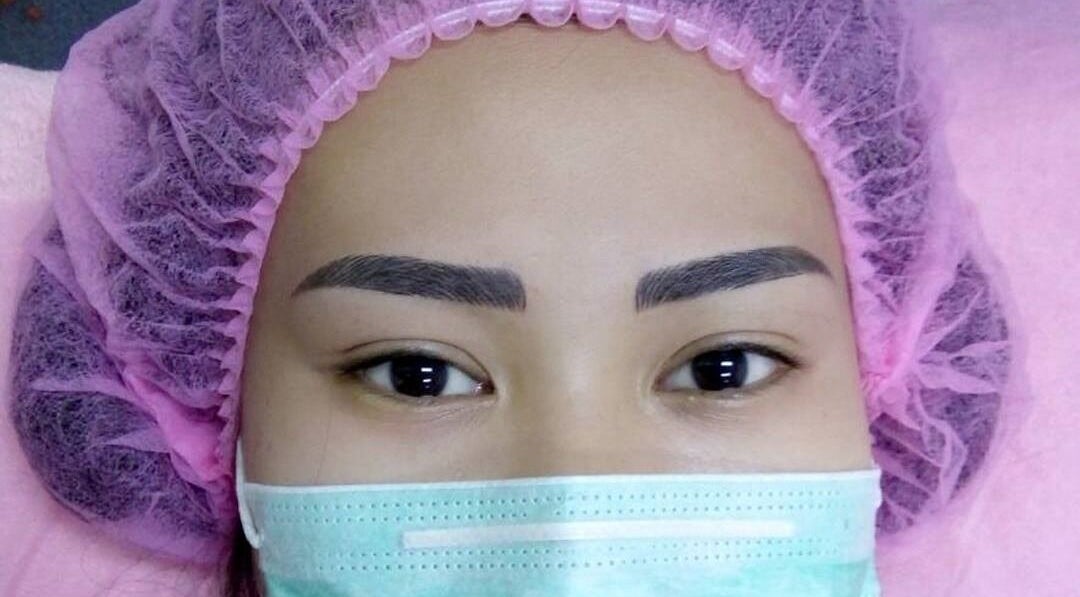 Perfectly shaped brows at Pink Me Up Studio - Mall Poins Square, Daerah Khusus Ibukota Jakarta, ID.