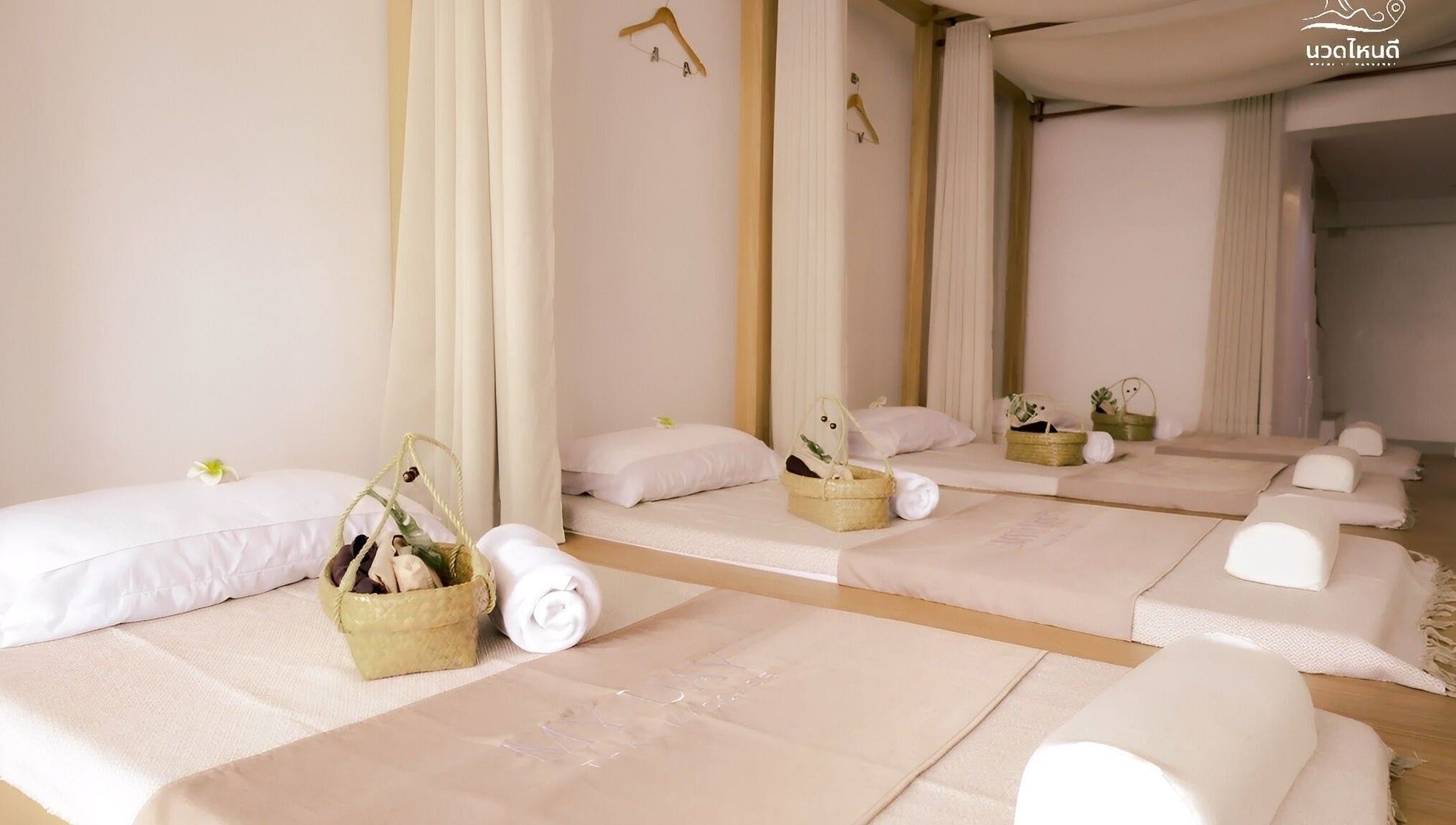 Relaxing massage area at My Day Thai Massage in Krung Thep Maha Nakhon offering tranquil ambiance.