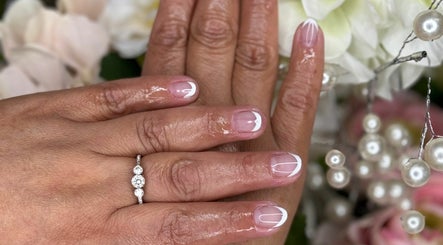 Vero’s Nails & Beauty Lounge صورة 3