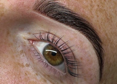 Close-up of beautifully shaped eyebrow and lashes at Meraki Beauty Studio, Liverpool, England, GB.