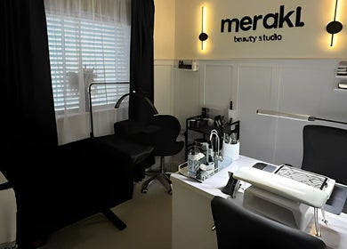 Sophisticated interior of Meraki Beauty Studio, Liverpool, England, GB showcasing a modern salon setup.