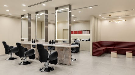 Glamaura Beauty Salon image 2