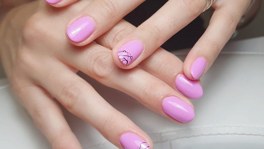 Immagine 1, Madelaine Gonzalez - Nail Art Studio