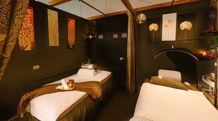 Montra Massage and spa