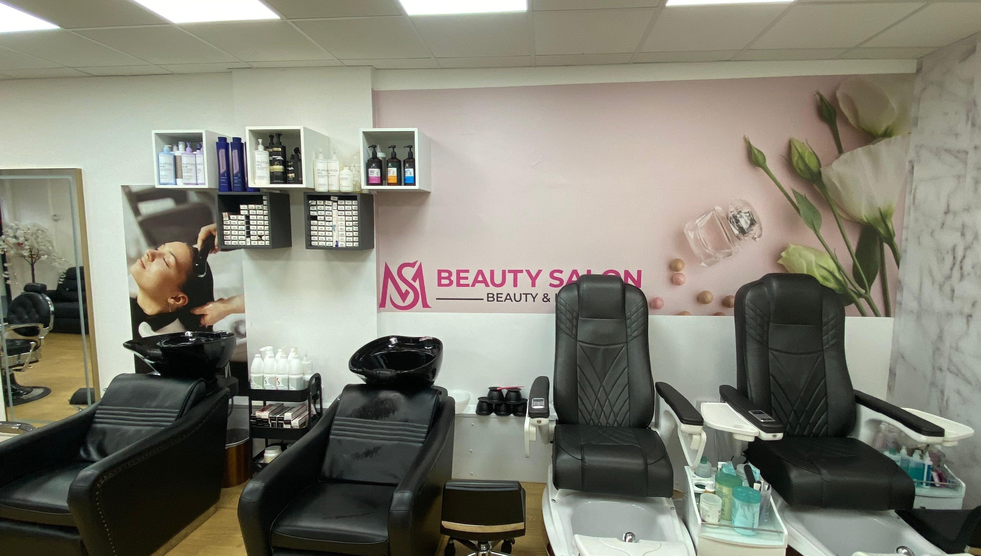 Comfortable salon chairs and beauty products at MS Beauty Salon in Luton, England, GB.