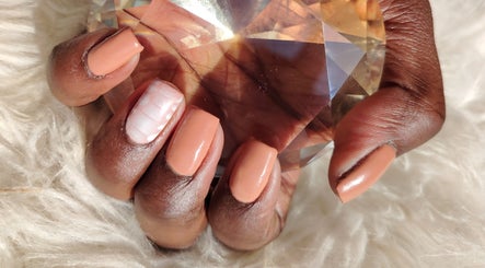 Map's Nails Studio and Training image 3