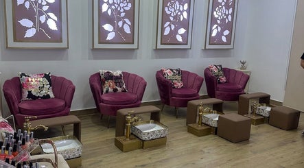 Ashtar Beauty Center image 2