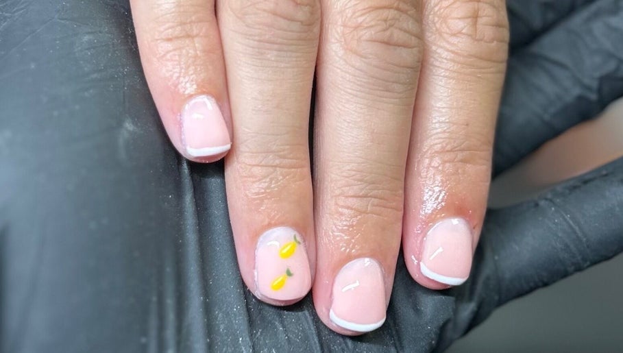 Elegant lemon-themed nail art at Glow By BG, Rotherham, England, GB.