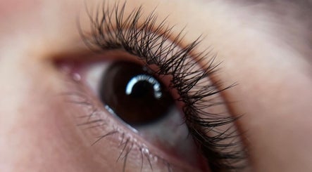 ANDREA GARDE LASH