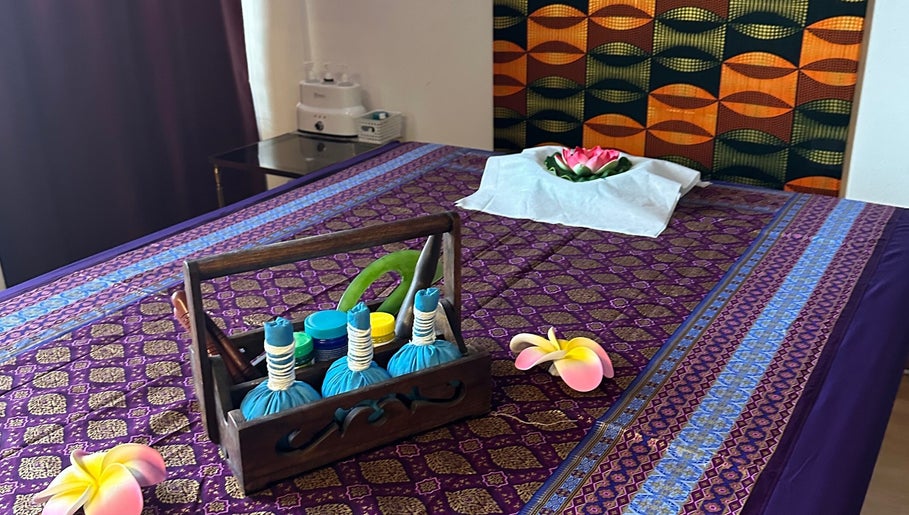 Blue Bamboo Thai Massage & Spa изображение 1