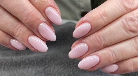 Stacey Adelle Nails image 2