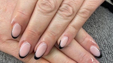 Stacey Adelle Nails image 3