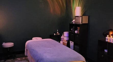 Relaxing spa room at Tina magic | Home Service Muscat, located in Muscat, Muscat Governorate, OM.