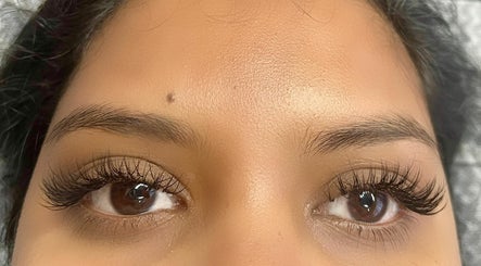 Timeless Lashes image 3