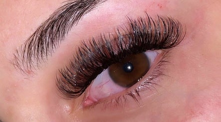 LashbyTee зображення 3