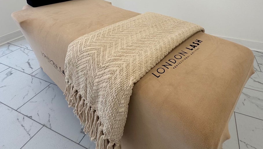 Therapy bed with a soft blanket at Browbykeanna - Skegness, Skegness, England, GB for relaxation and comfort.