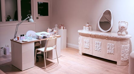 Mirage French Nails
