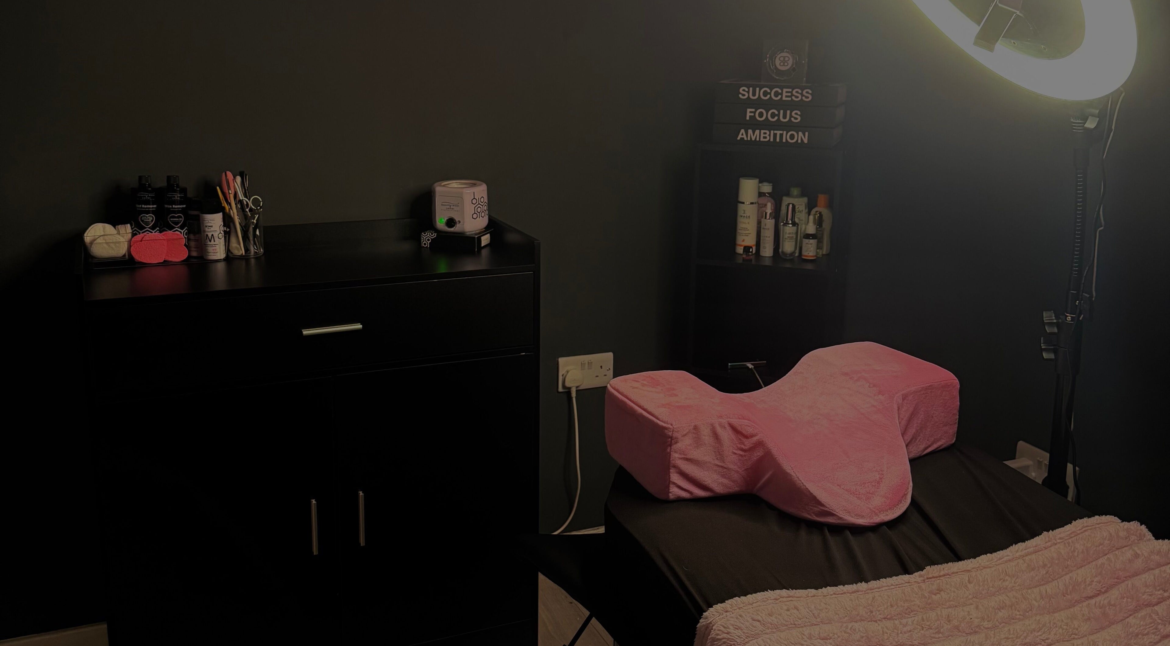 Calming treatment room at Hidden Beauty Room, Cheshire, England, GB, featuring a relaxing setting and cozy decor.