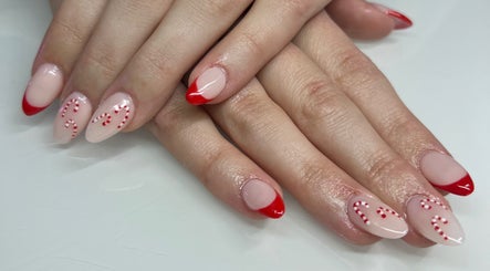 Ongles R Anne image 2