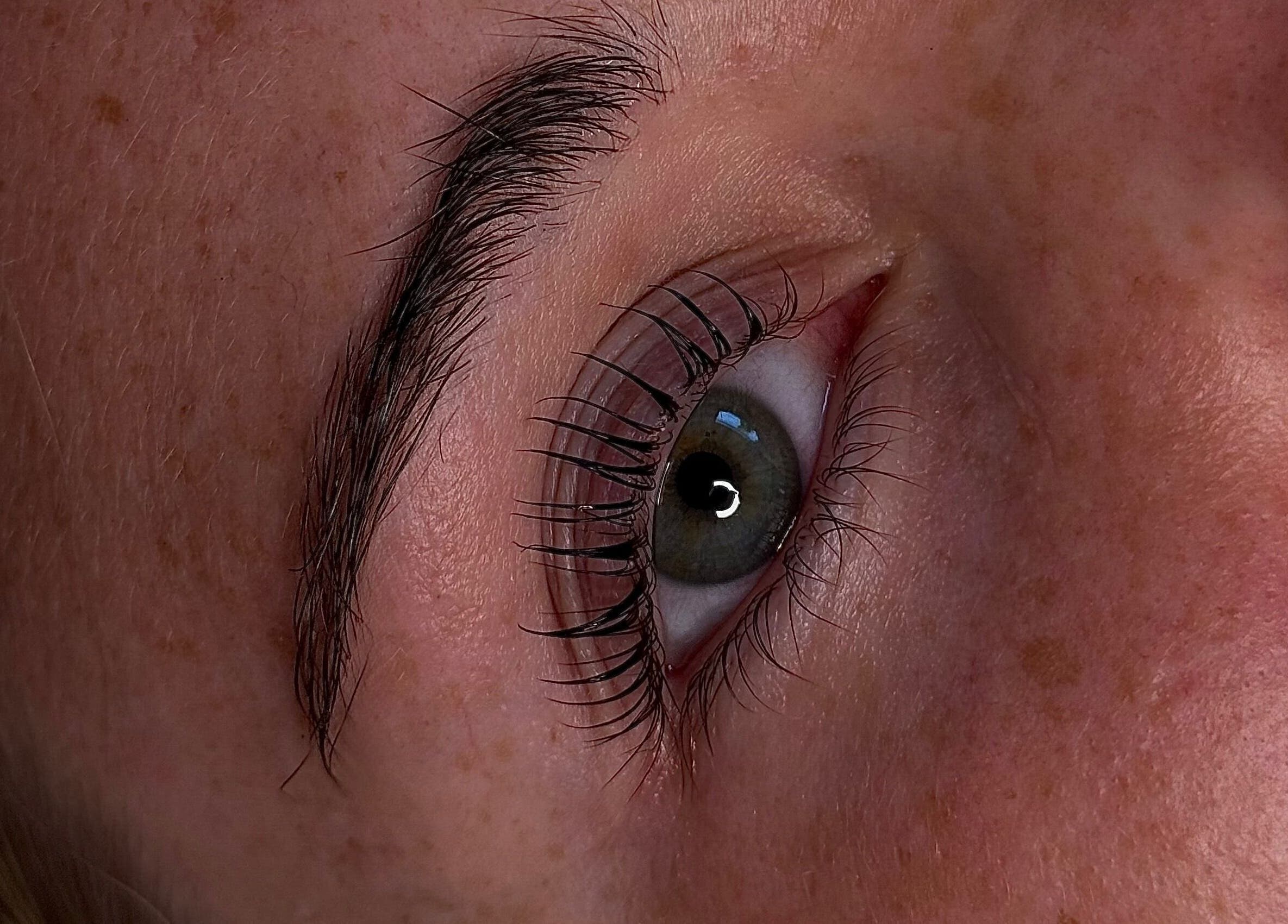 Close-up of expertly styled eyelashes at Nailssby.han in Heywood, England, GB, highlighting natural beauty.