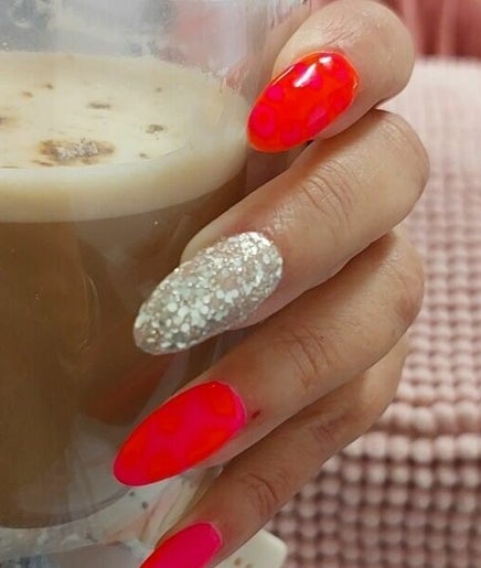 Lilly-mai Nails @ Exquisite Beauty Emporium Salon, bild 2