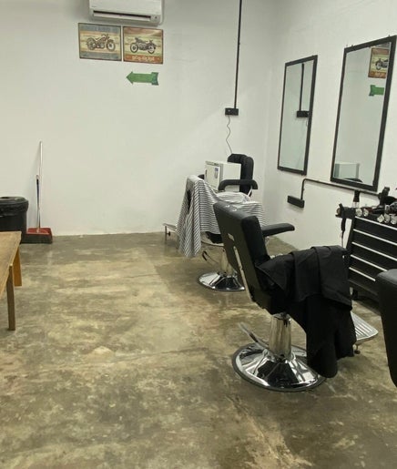 ZERO 6 BARBERSHOP image 2