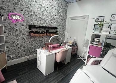 Nails by Emma in Driffield, England, GB offers a stylish nail station with floral decor and modern furnishings.