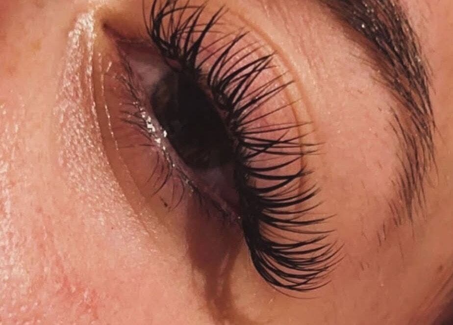 Close-up of expertly applied lash extensions at Mforrestlashes, Ayr, Scotland, GB.