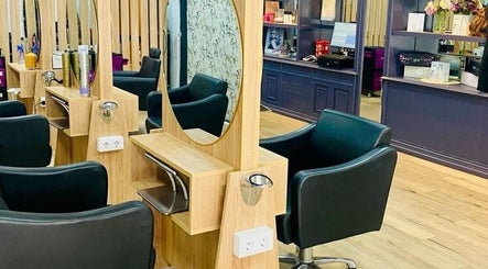Vanity Peluquerías图像3