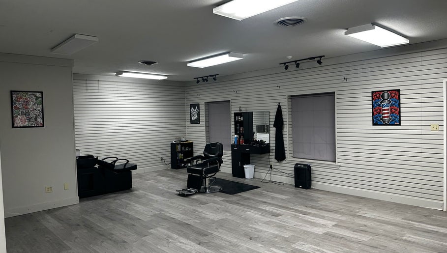 Image de Cut-N-Up Barbershop 1