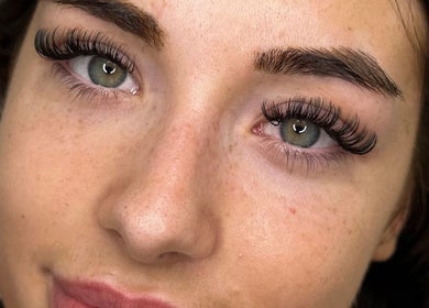 Enhanced eyelashes at Glow by Mads @ Rosa Aesthetics, Hemel Hempstead, England, GB.